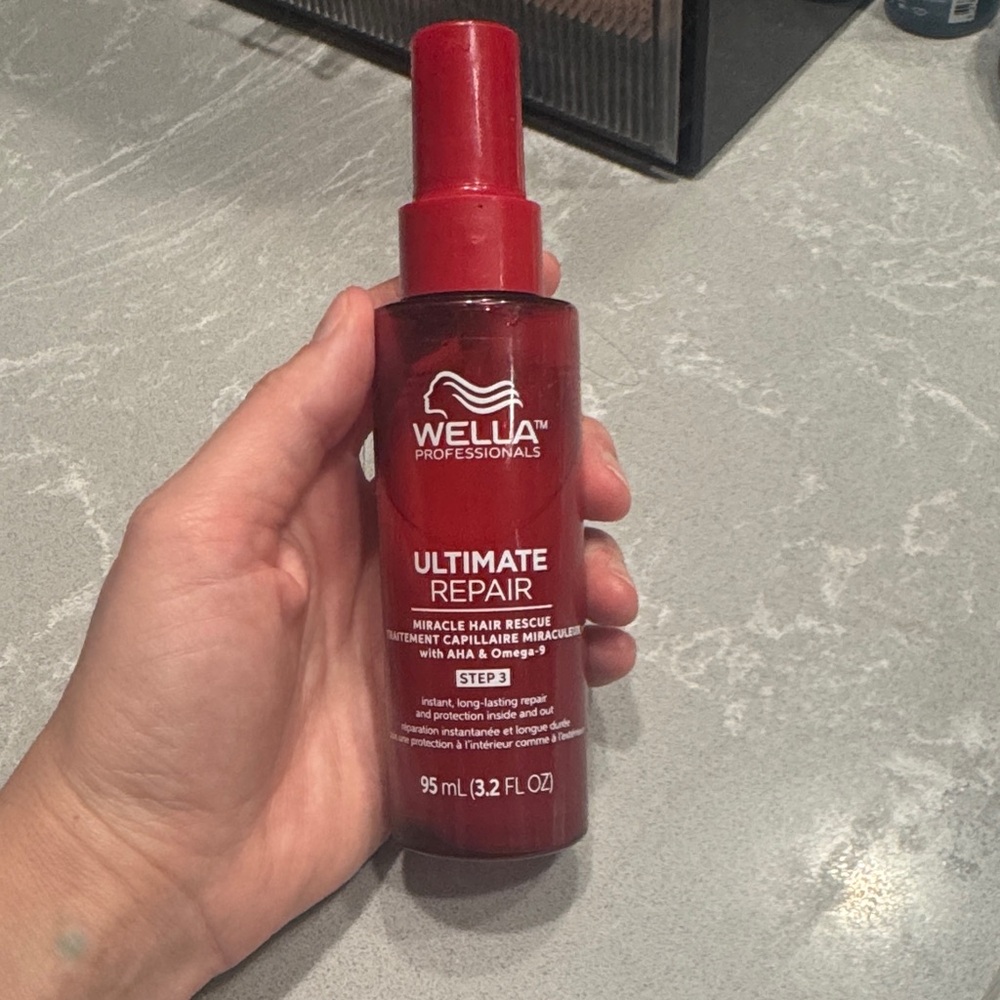Ultimate Repair Miracle Hair Rescue - Gently Used